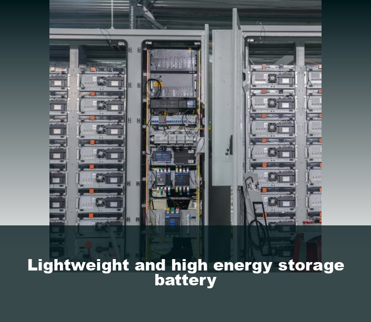 Lightweight and high energy storage battery